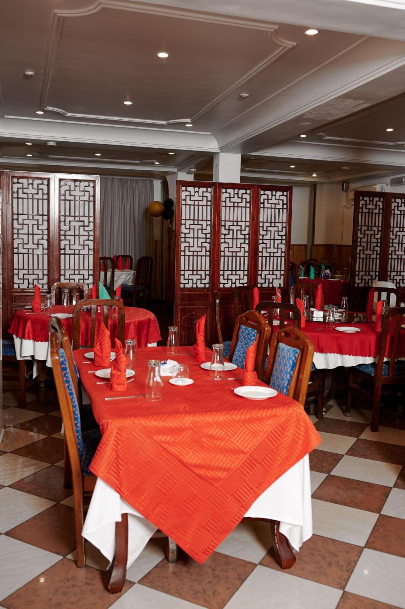 Royal Park Hotel And Chinese Restaurant Kumasi Esterno foto